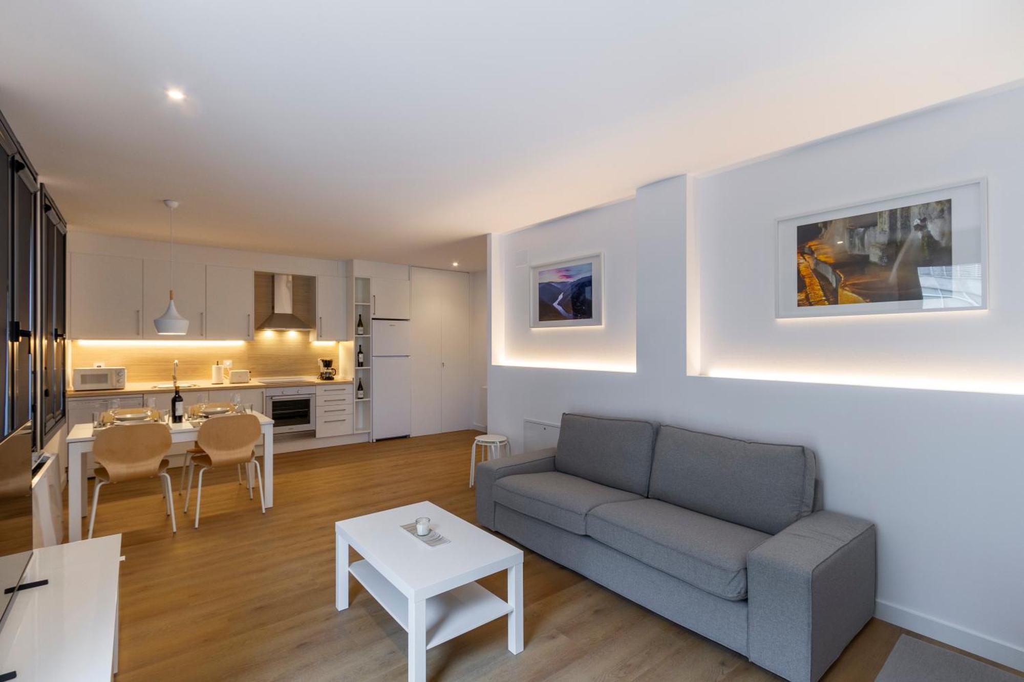 Urbanfive Apartamentos Ourense Centro Exterior photo